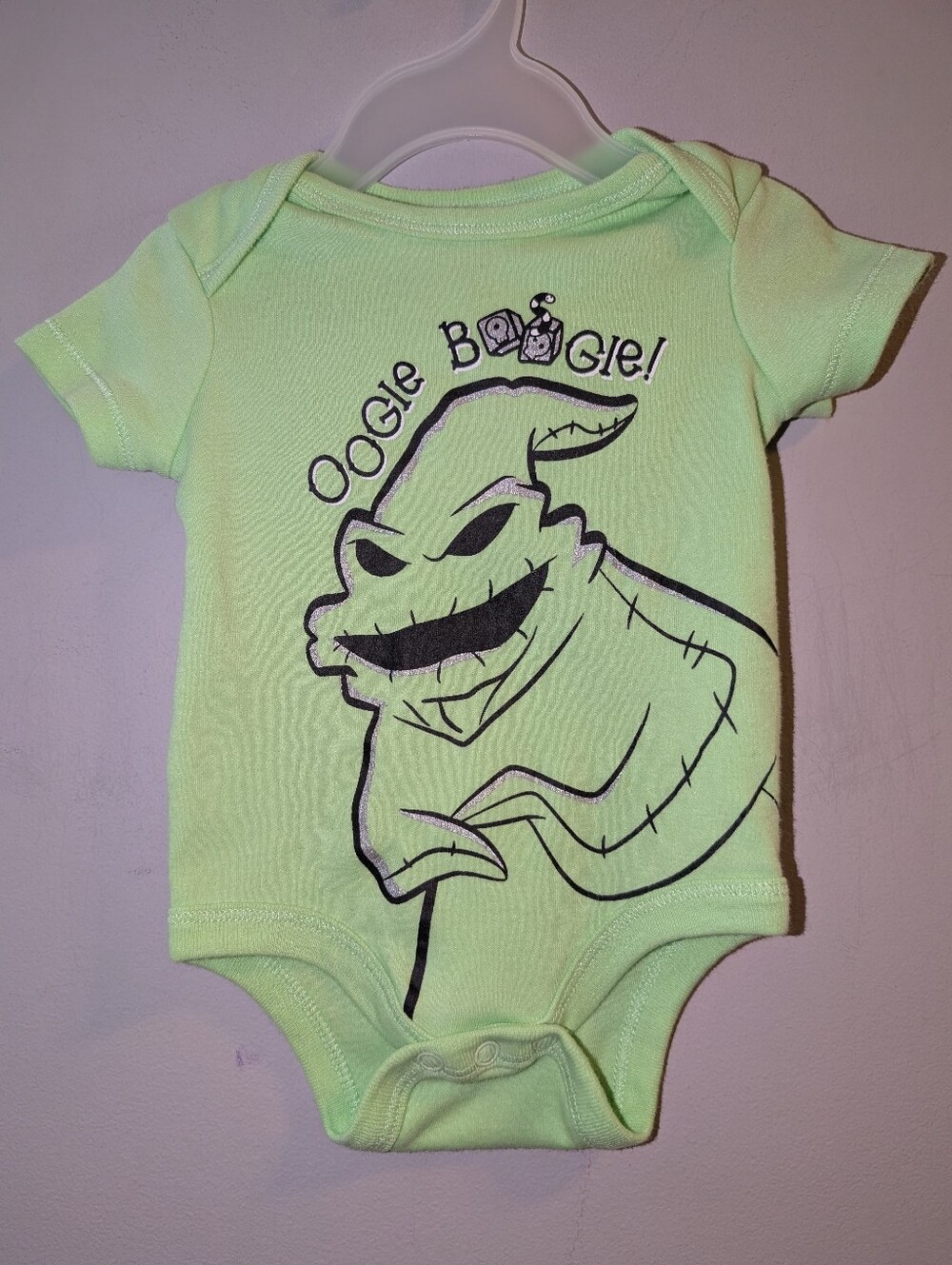 👻 Disney Oogie Boogie Green Baby Bodysuit Onesie 0-3 Nightmare Before Christmas